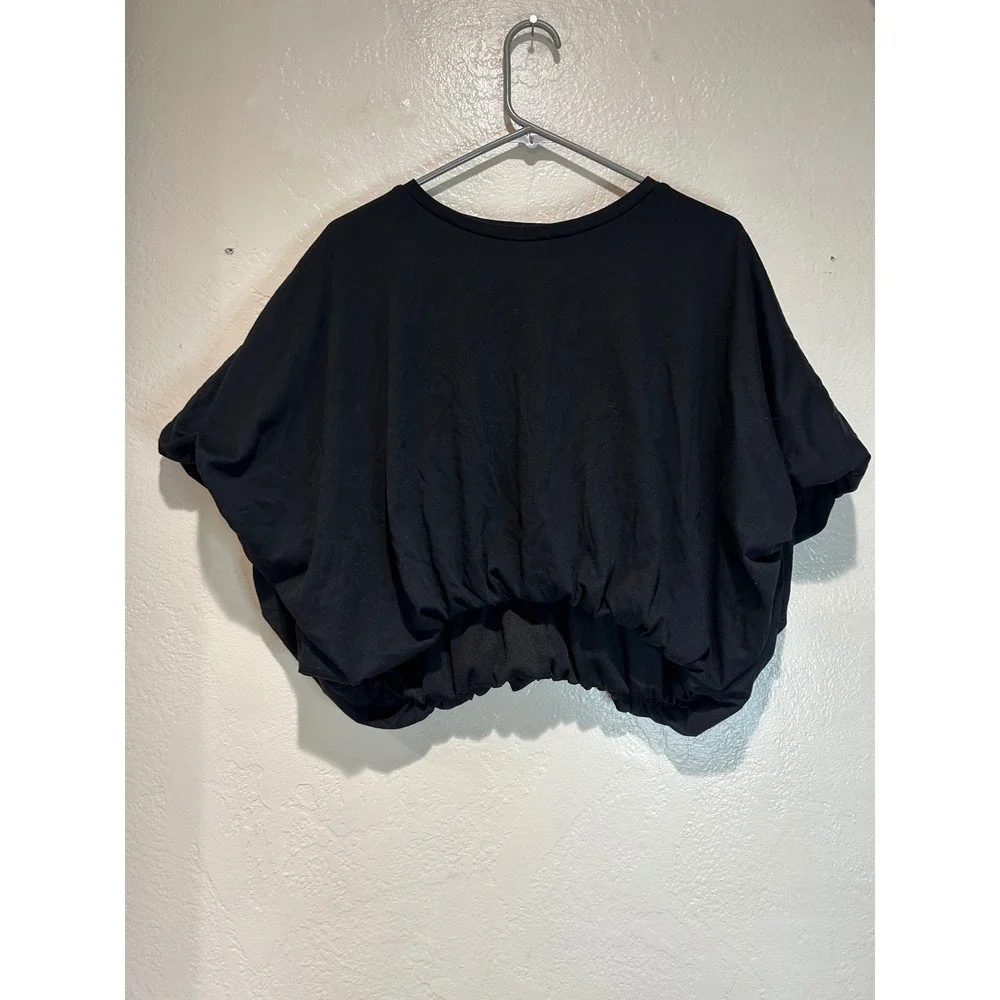 Hyfve Womens Black Bubble Hem Batwing Short Sleeve Cropped Top Size M - Picture 1 of 7